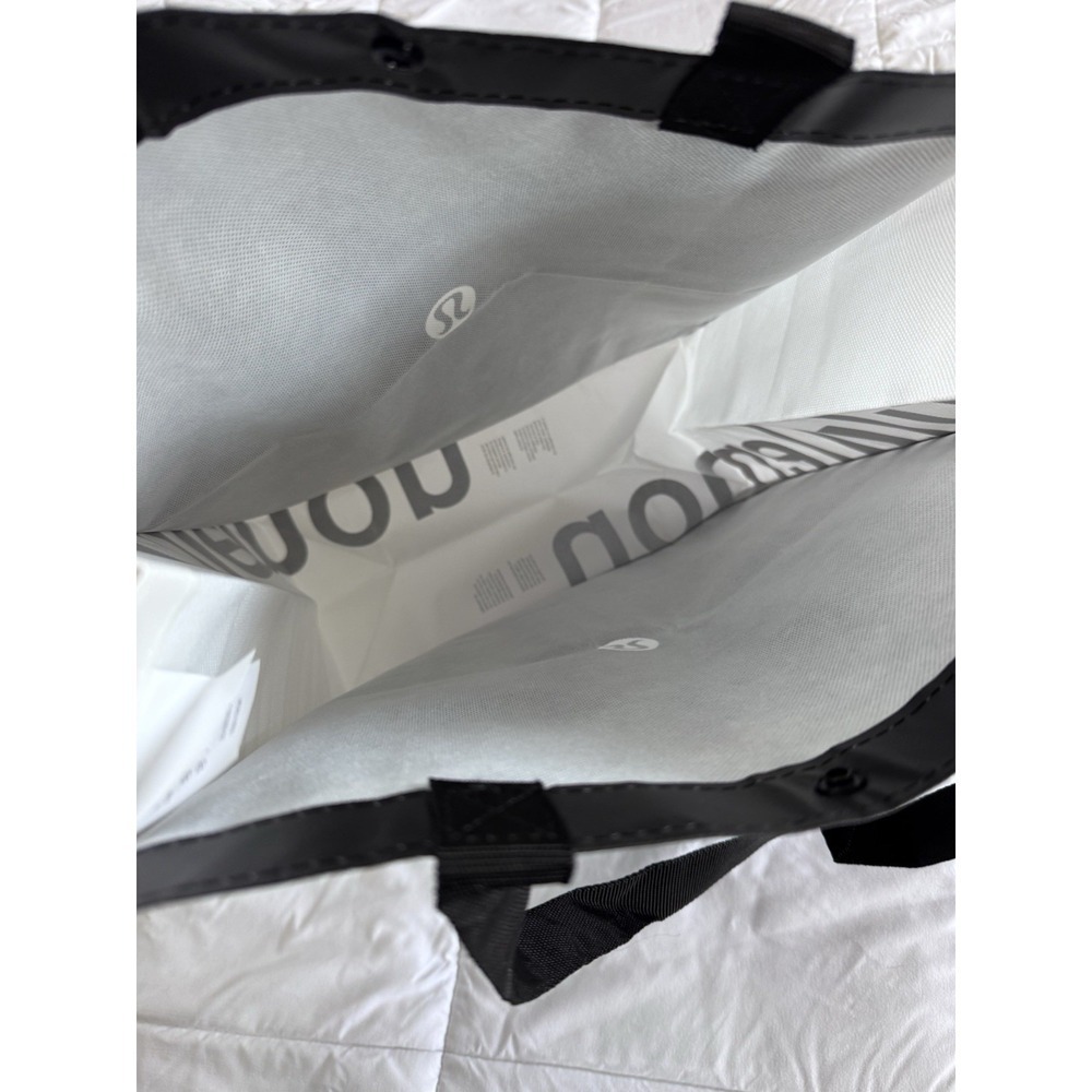 Lululemon Reusable Shopping Tote Bag Large Black & White Tote New - Picture 4 of 5